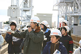 �ʐ^�F�H�ꌩ�w�E���w�K