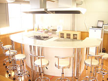 �K�X�g�s�A���݂̂�