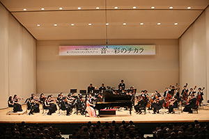 �L���z�b�g�R���T�[�g