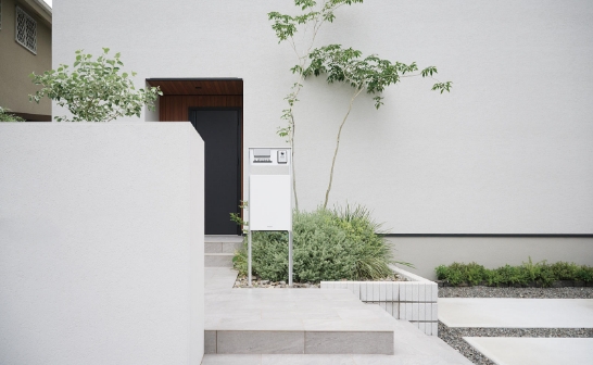 玄関前のイメージ